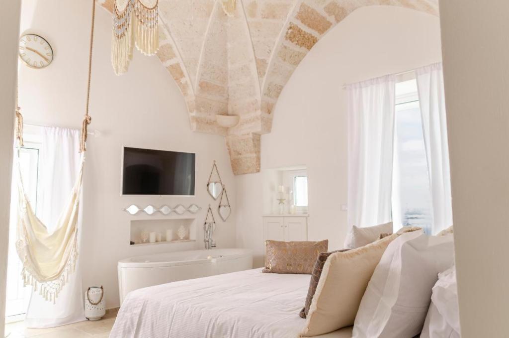 Apulia Charming Suites - Casa Rossa Suite Perla E Suite Corallo Savelletri Ngoại thất bức ảnh